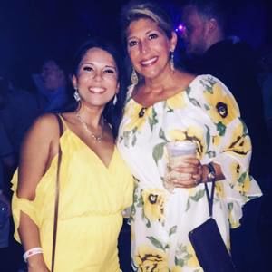 Meet your Posher, Courtney